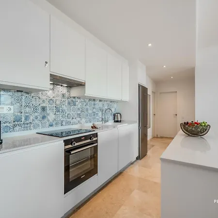 Paraiso Pueblo - 3br With Panoramic Views And 7 Pools Estepona