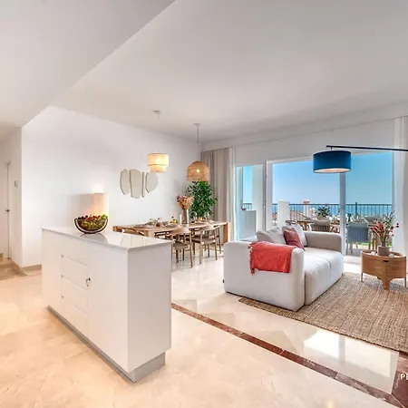 Paraiso Pueblo - 3br With Panoramic Views And 7 Pools Estepona